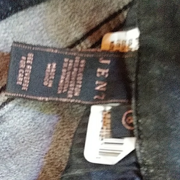 Jen 7 For All Man Kind - Picture 3 of 4